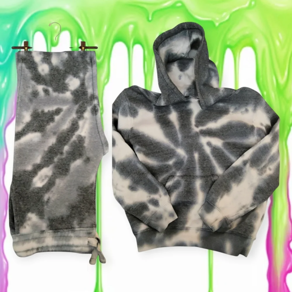 Tie Dye Design Hoodie and Sweatpants Set